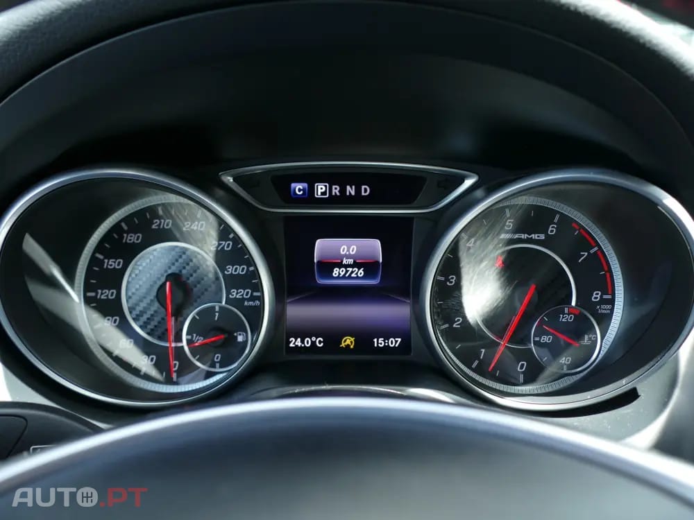 Mercedes-Benz CLA 45 AMG Shooting Brake 4-Matic