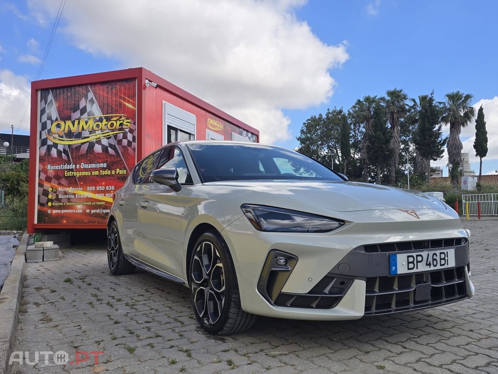Cupra Leon 1.5 eTSI MID DSG