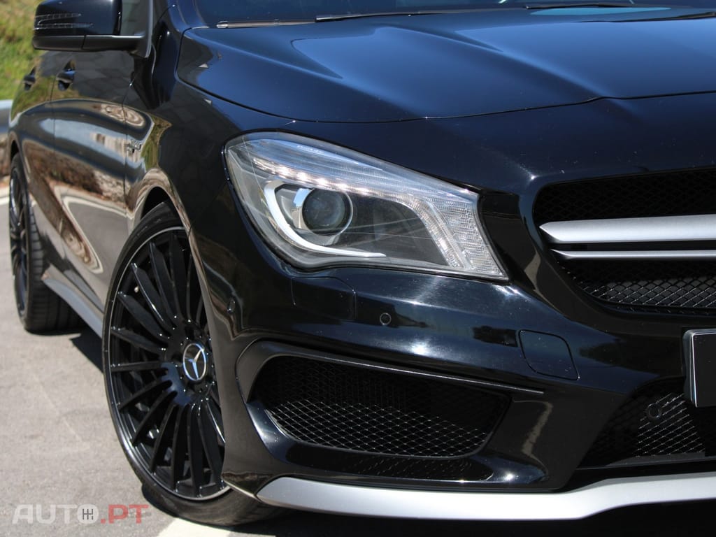 Mercedes-Benz CLA 45 AMG 4Matic 7G-DCT