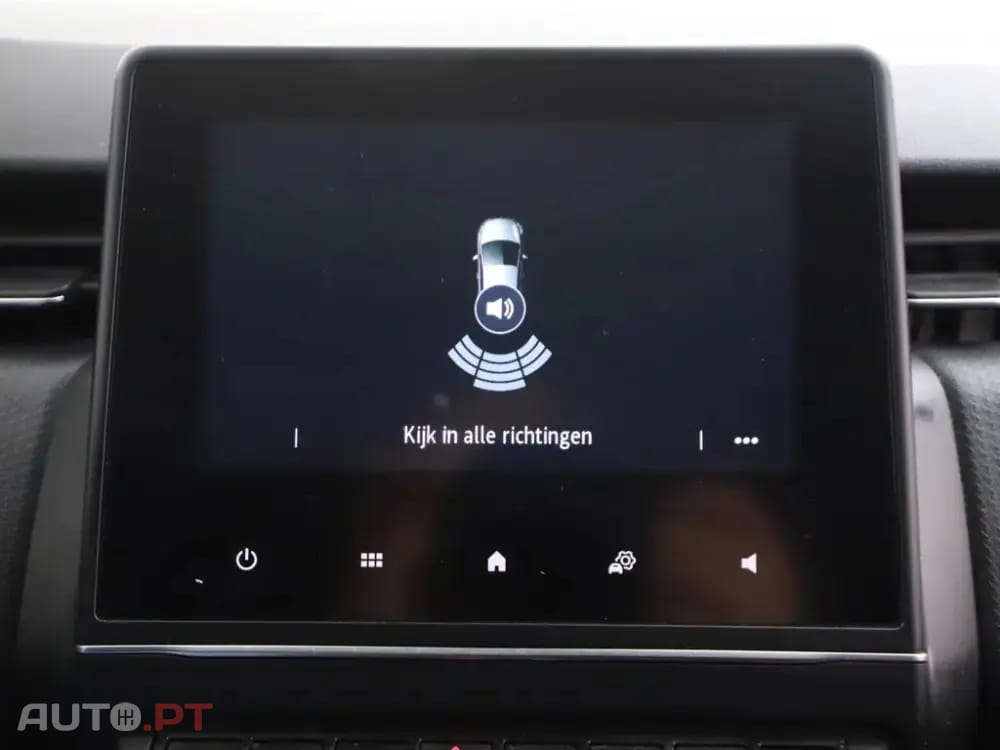 Renault Clio 1.6 E-Tech Intens