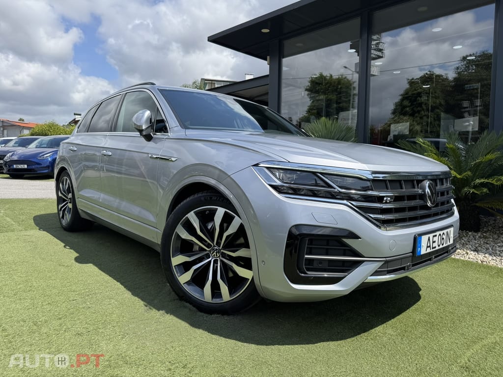 Volkswagen Touareg 3.0 TDI V6 R-Line