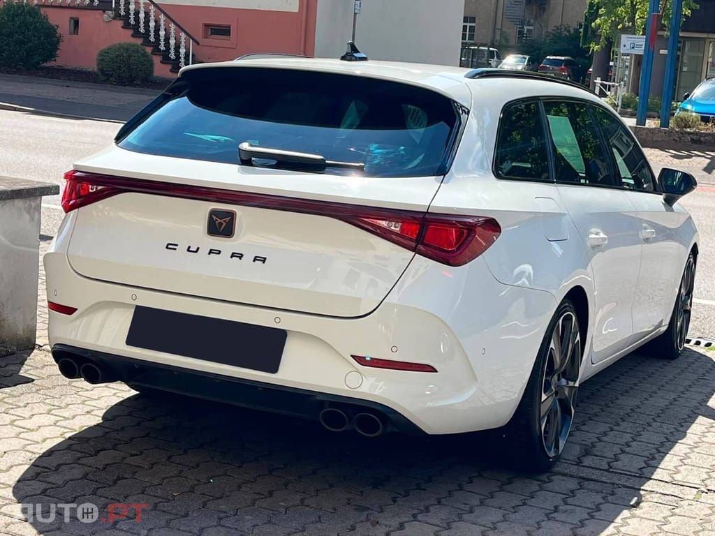 Cupra Leon ST 1.5 eTSI VZ 4Drive