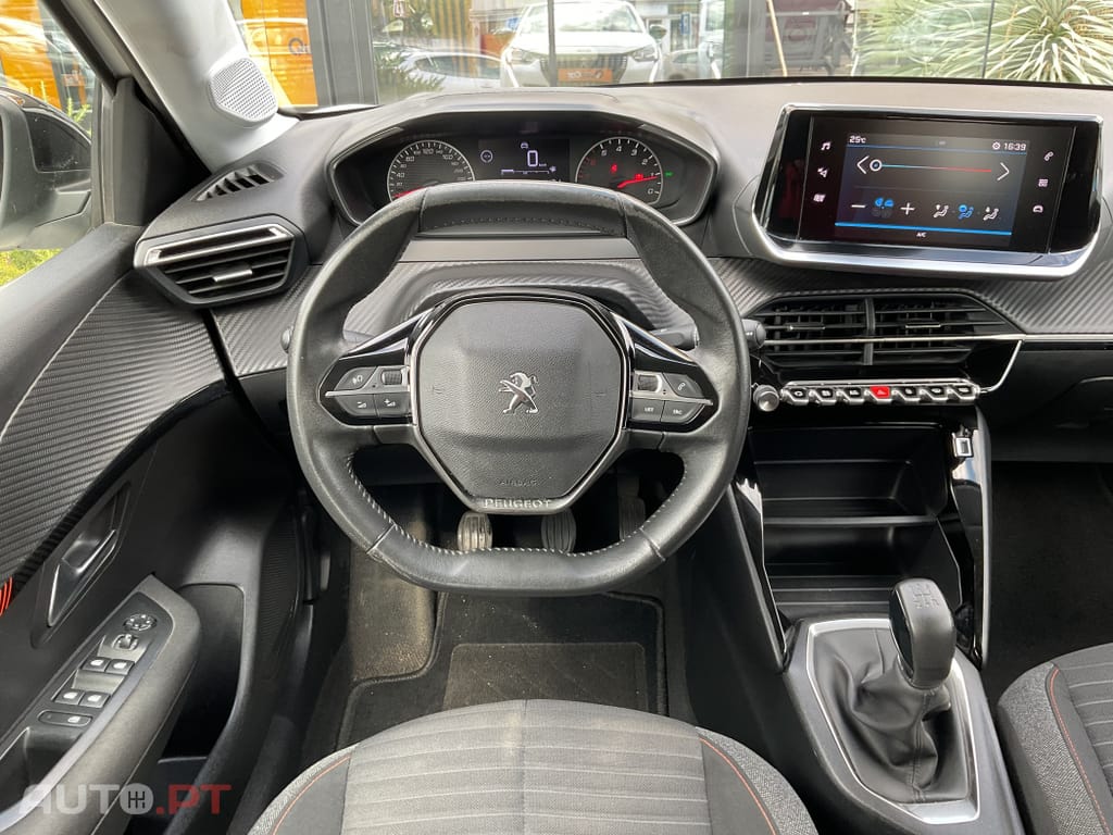Peugeot 208 1.2 PureTech Active