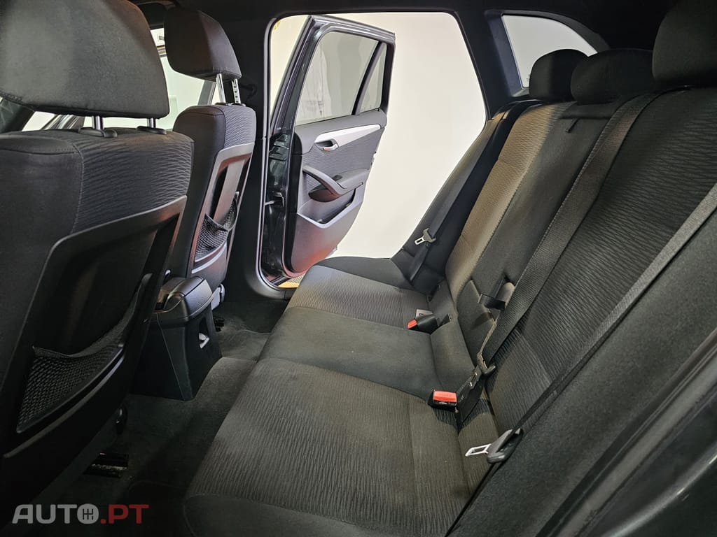 BMW X1 18 d sDrive Advantage