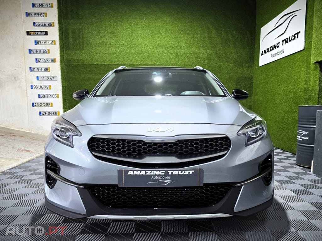 Kia Xceed 1.0 T-GDI Tech+SRF