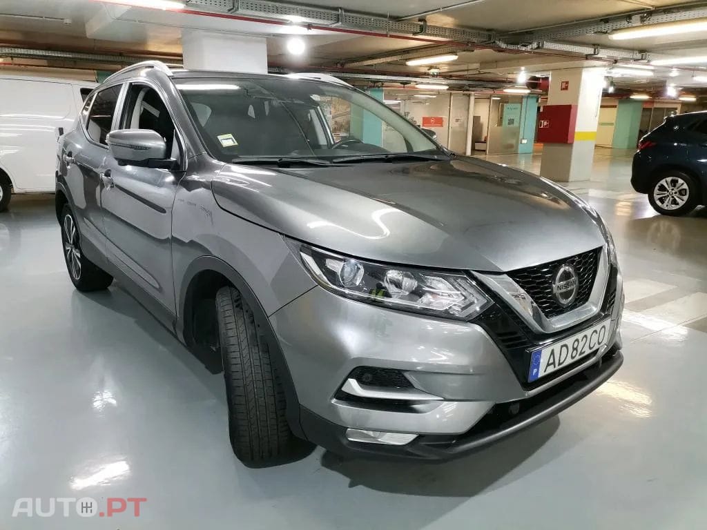 Nissan Qashqai 1.5 dCi N-Connecta J18