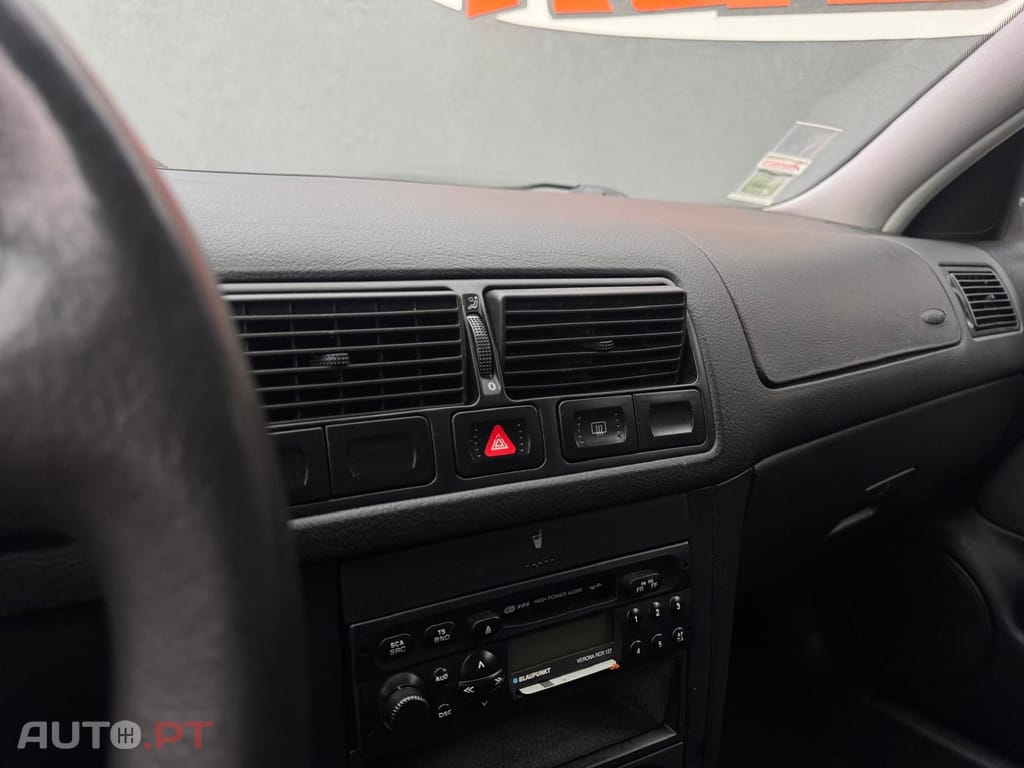 Volkswagen Golf 1.6i 25 Anos