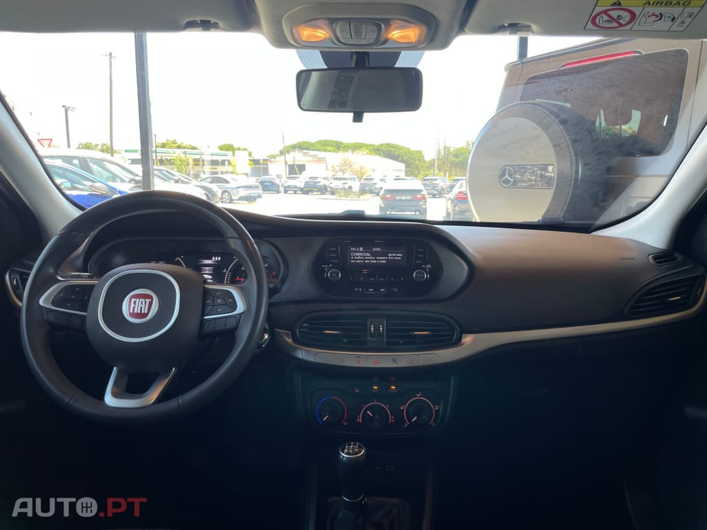 Fiat Tipo 1.3 M-Jet Pop