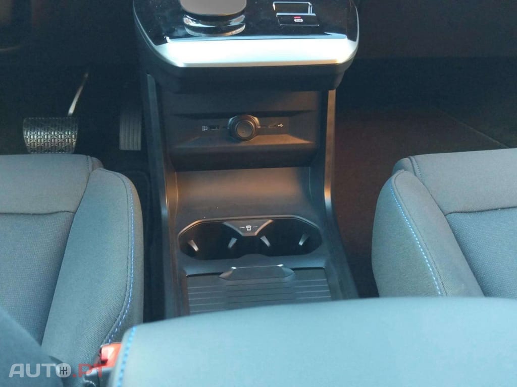 MG MG4 51 kWh Standard