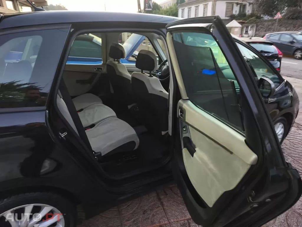 Citroen C4 Picasso 1.6 HDi Exclusive
