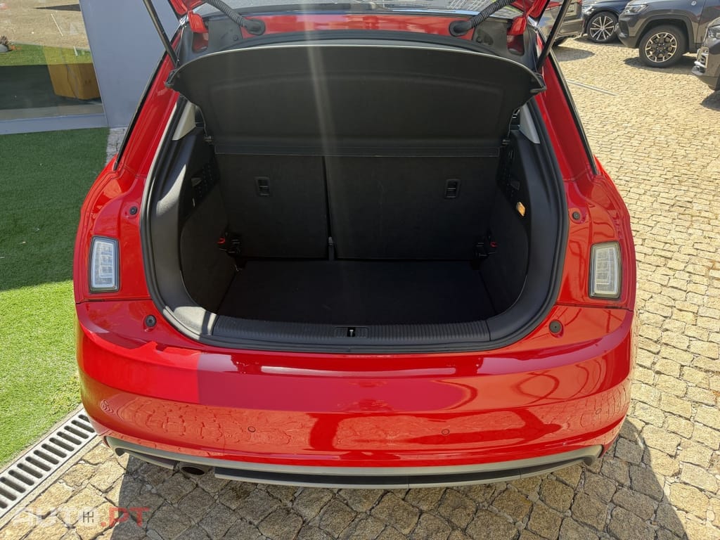 Audi A1 1.6 TDI S-line — fotografia 18