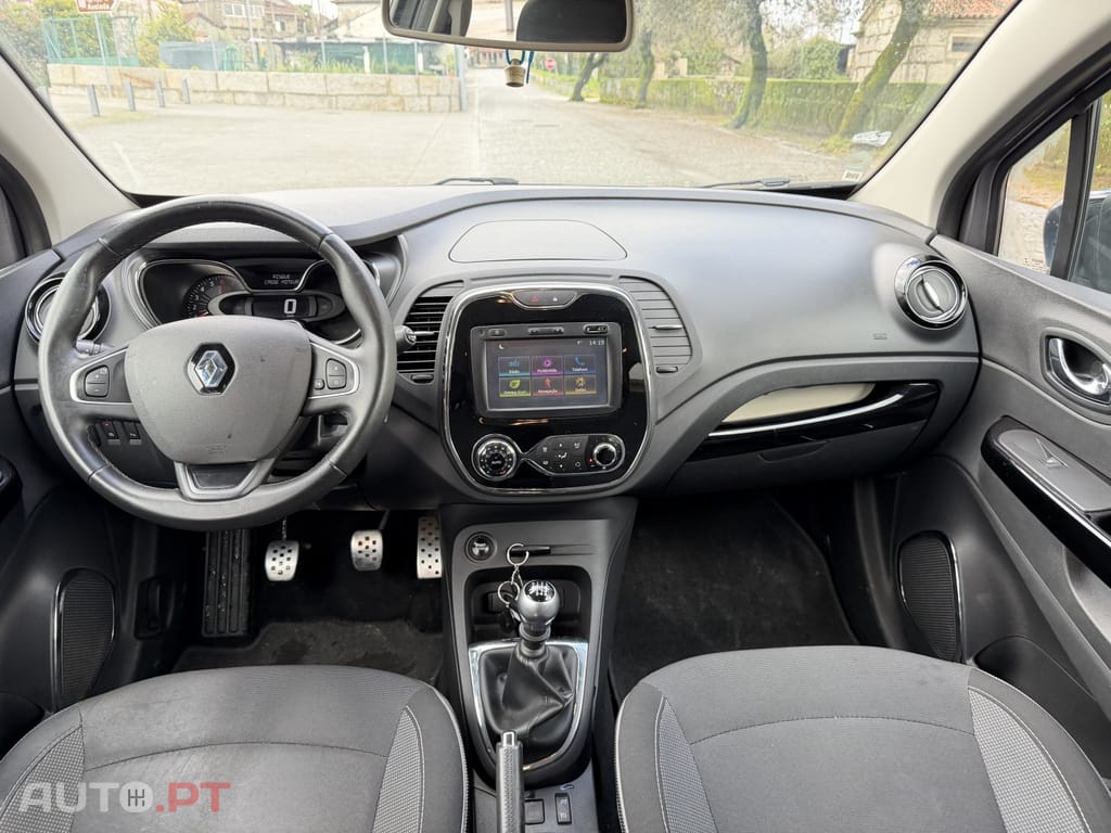 Renault Captur ENERGY TCe 120 Elysee