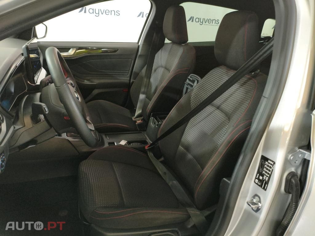 Ford Focus SW 1.0 EcoBoost MHEV ST-Line