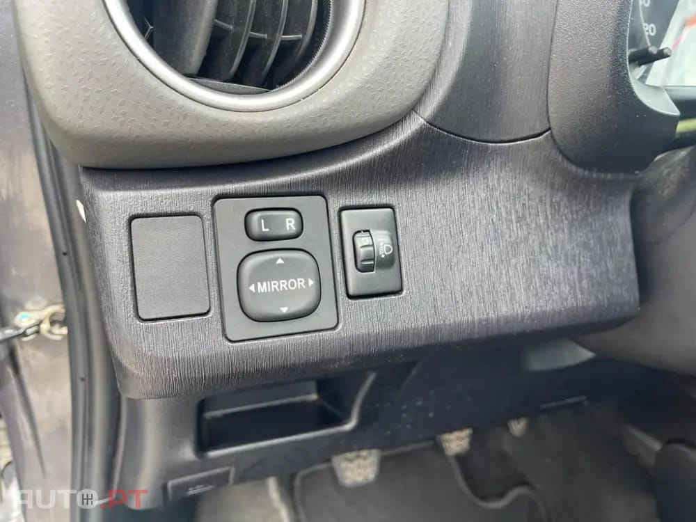 Toyota Yaris 1.0 VVT-i Comfort