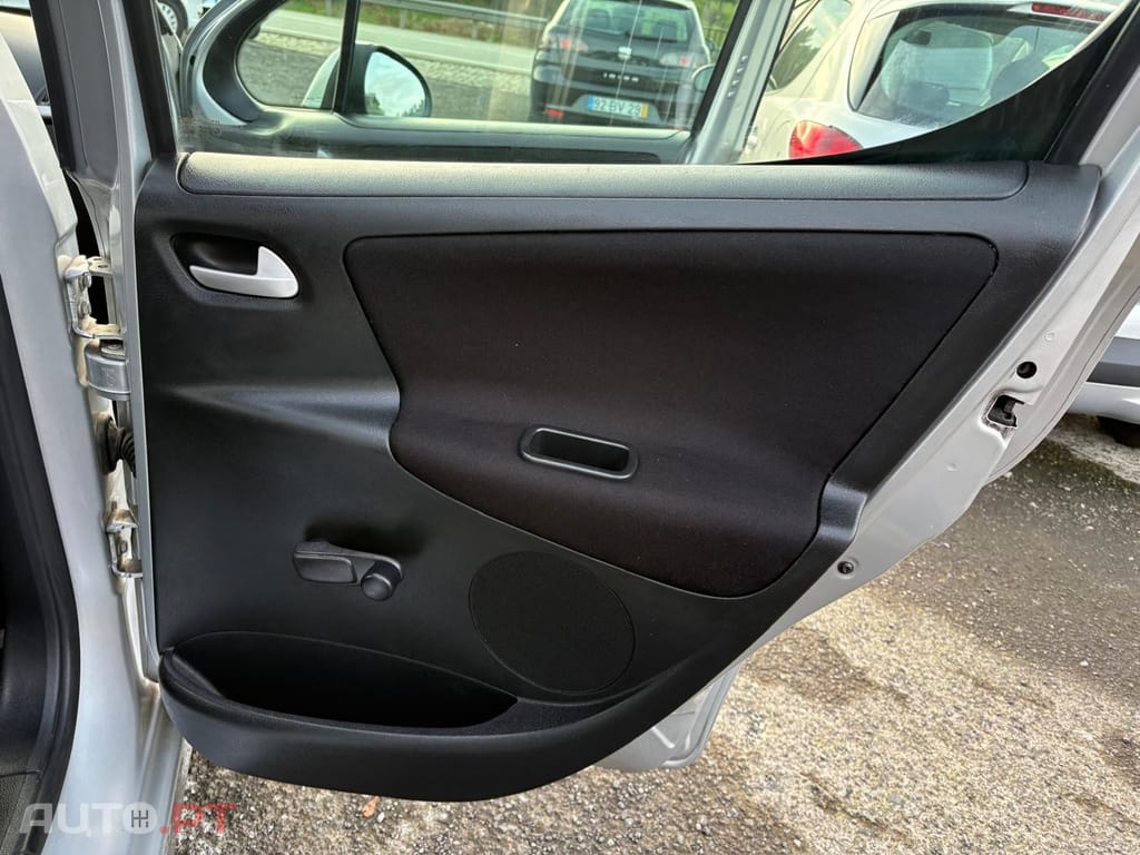 Peugeot 207 1.4 16V WIP Nav