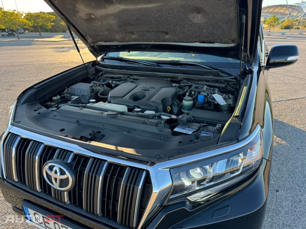 Toyota Land Cruiser 2.8 D-4D CA