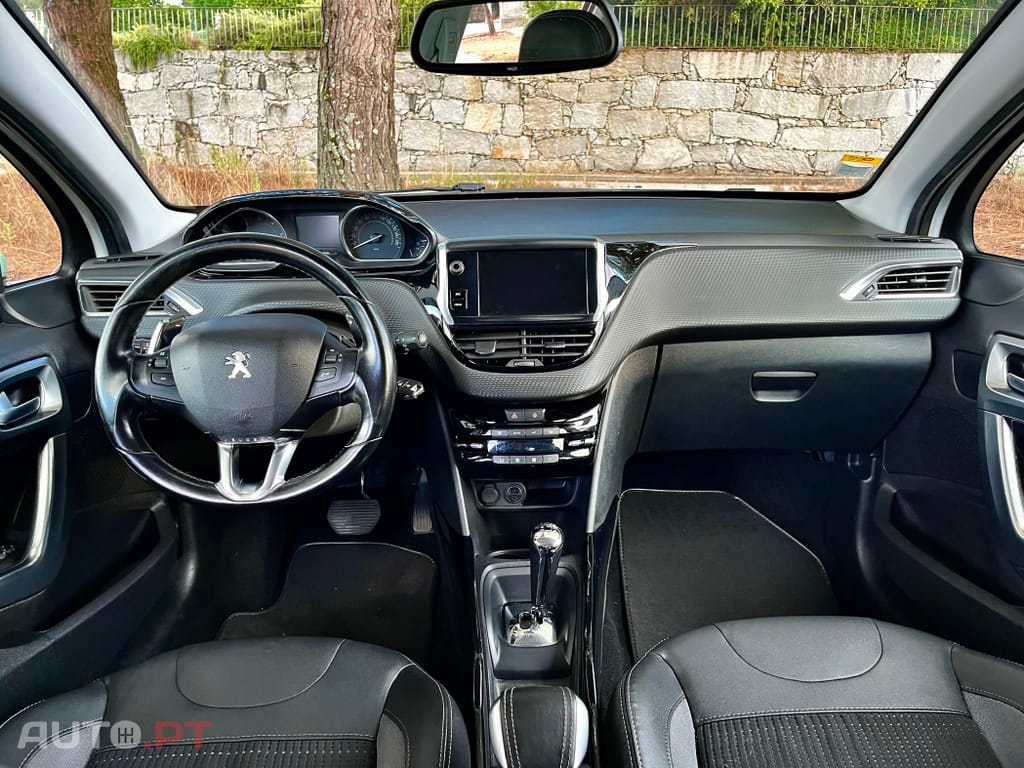 Peugeot 2008 Automático
