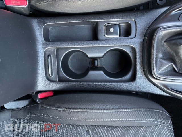 Kia Carens 1.7 CRDi ISG TX