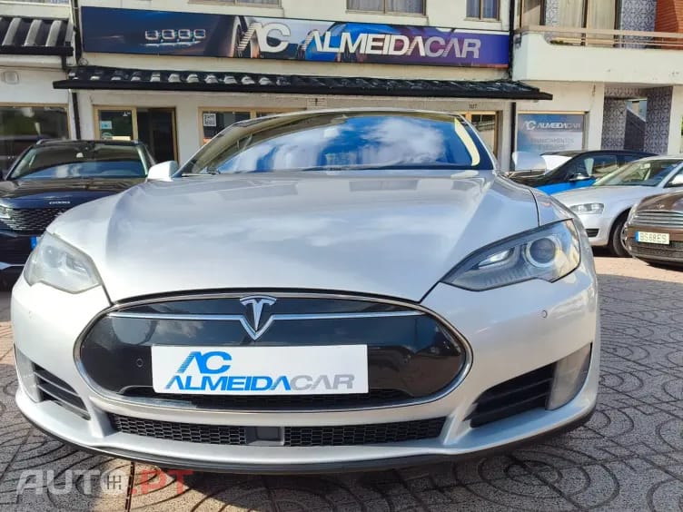 Tesla Model S 70D AWD
