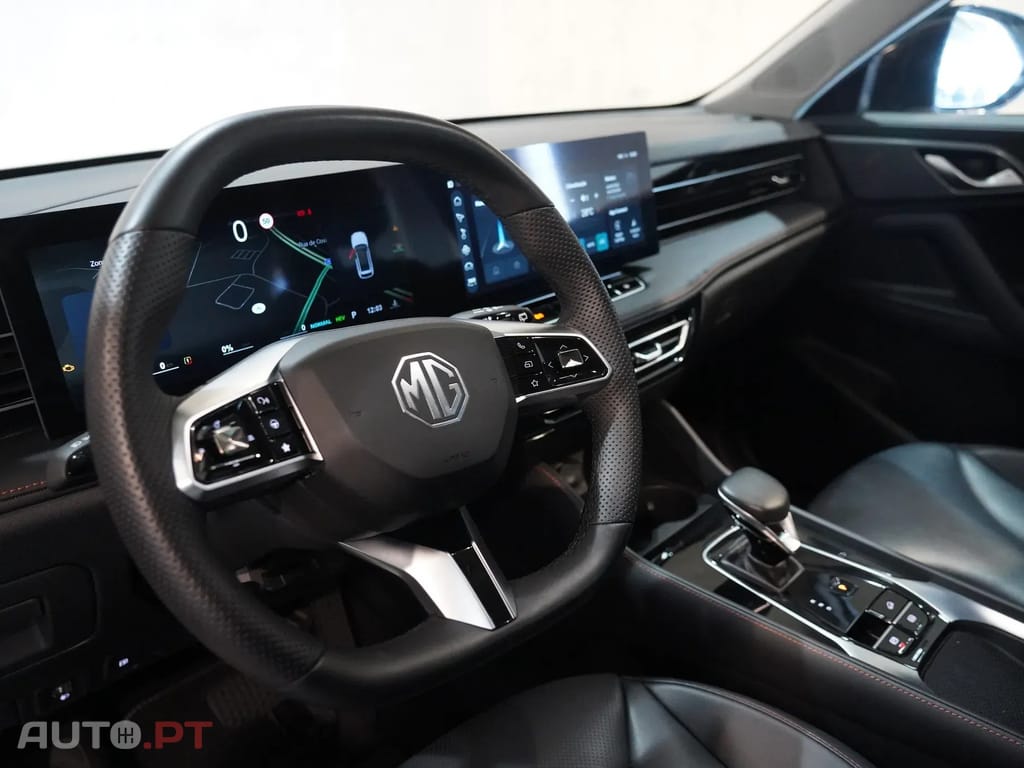 MG HS 1.5 T-GDI Plug In Hybrid Luxury