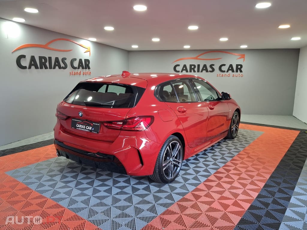 BMW 116 d Pack Desportivo M Auto