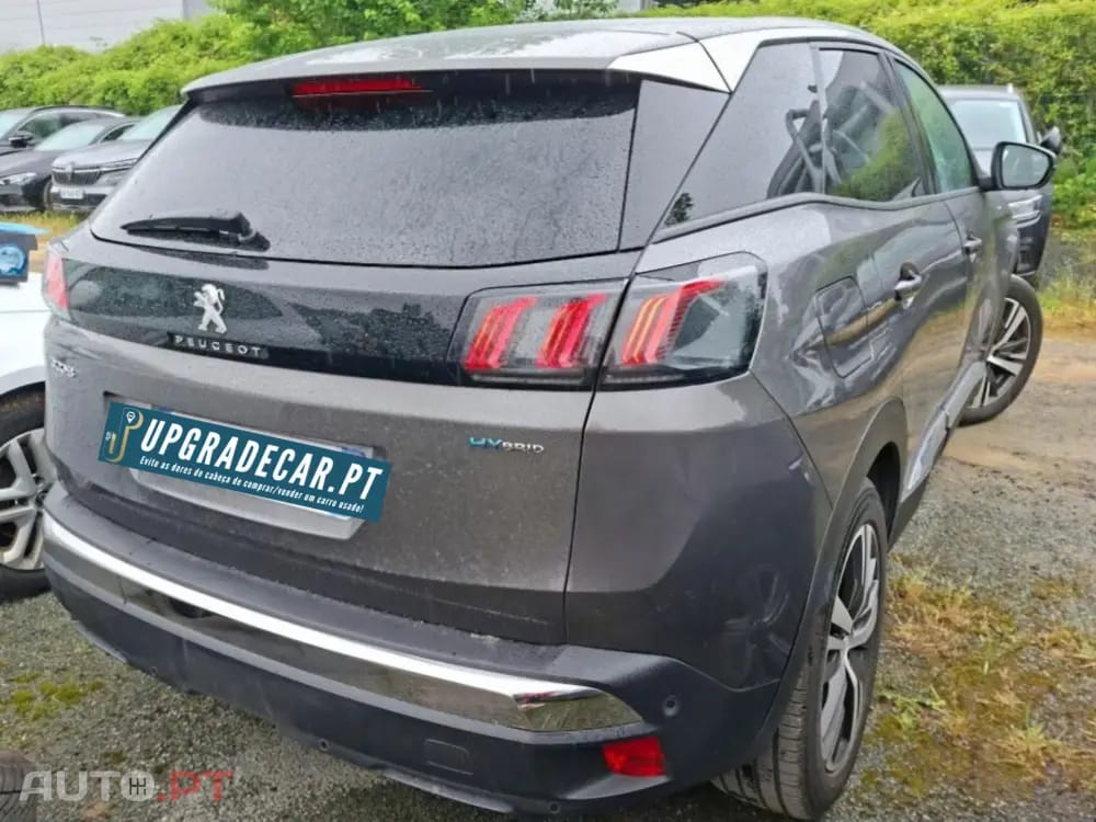 Peugeot 3008 1.6 Hybrid Allure e-EAT8