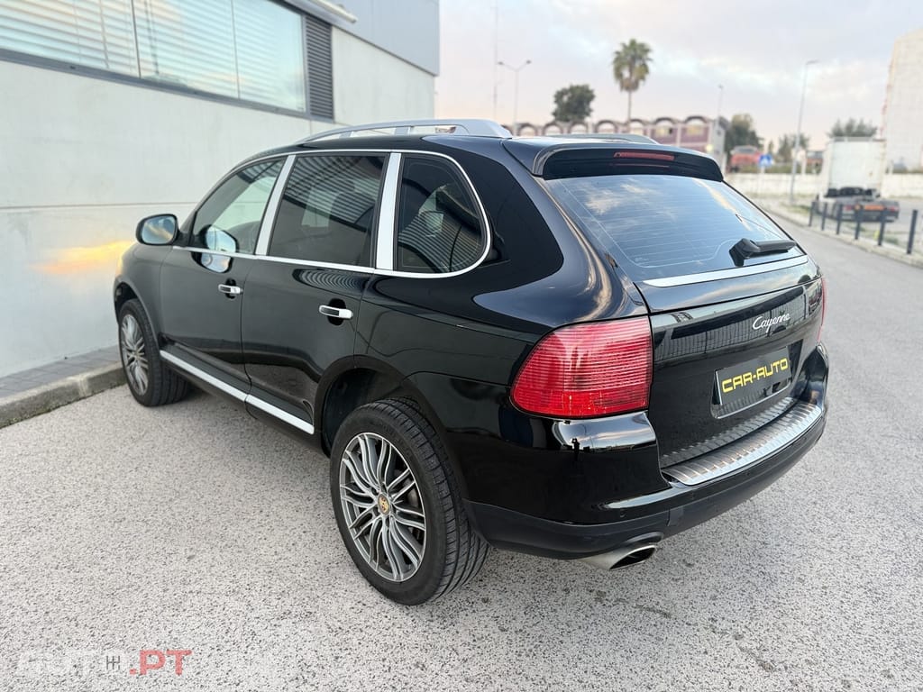 Porsche Cayenne outro