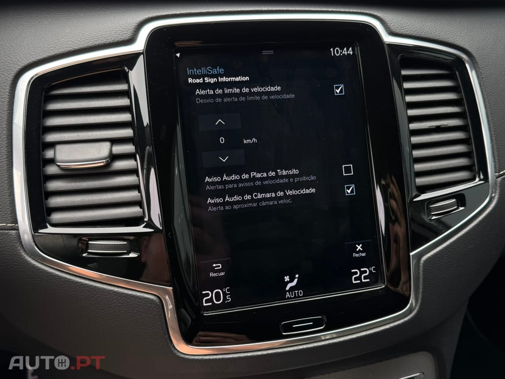 Volvo XC90 2.0 T8 PHEV R-Design AWD