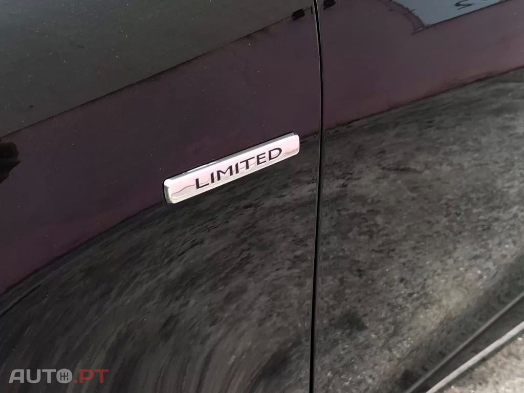 Renault Clio 0.9 TCe Limited Edition — fotografia 10