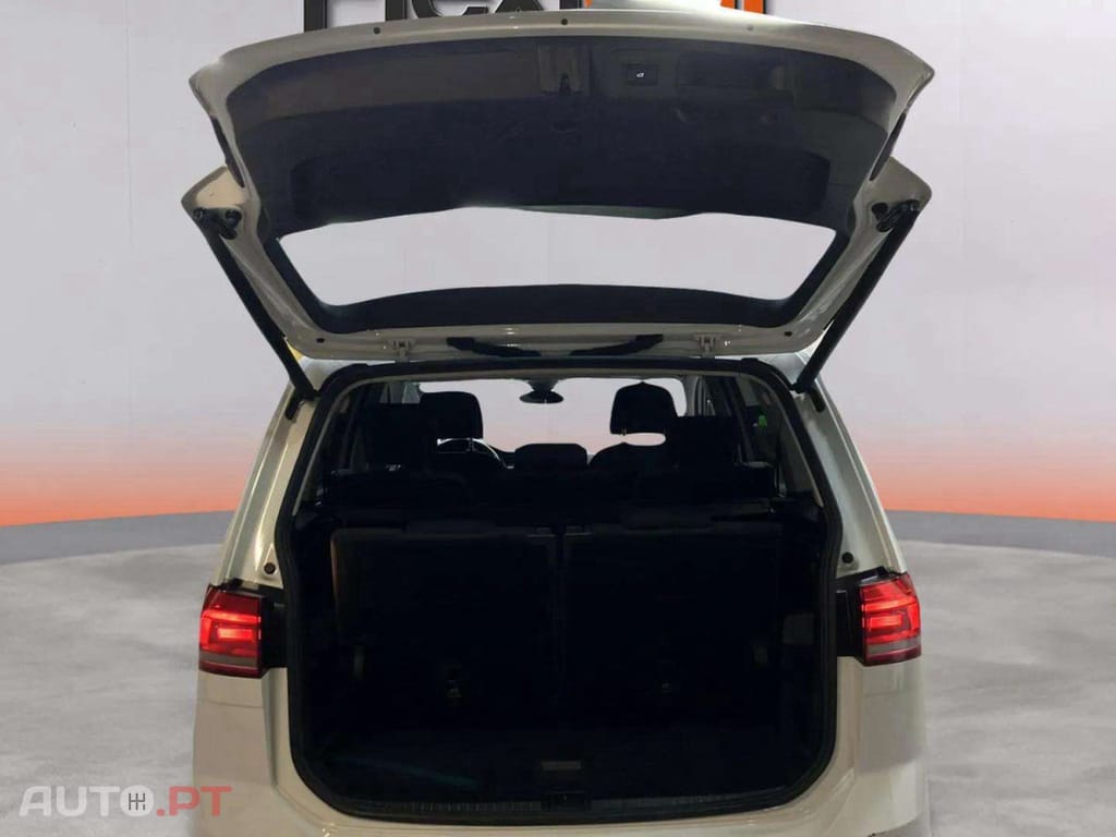 Volkswagen Touran R Line