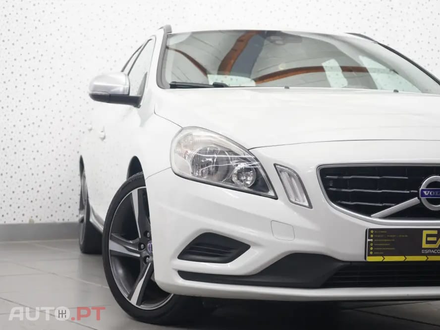Volvo V60 1.6 D2 R-Design