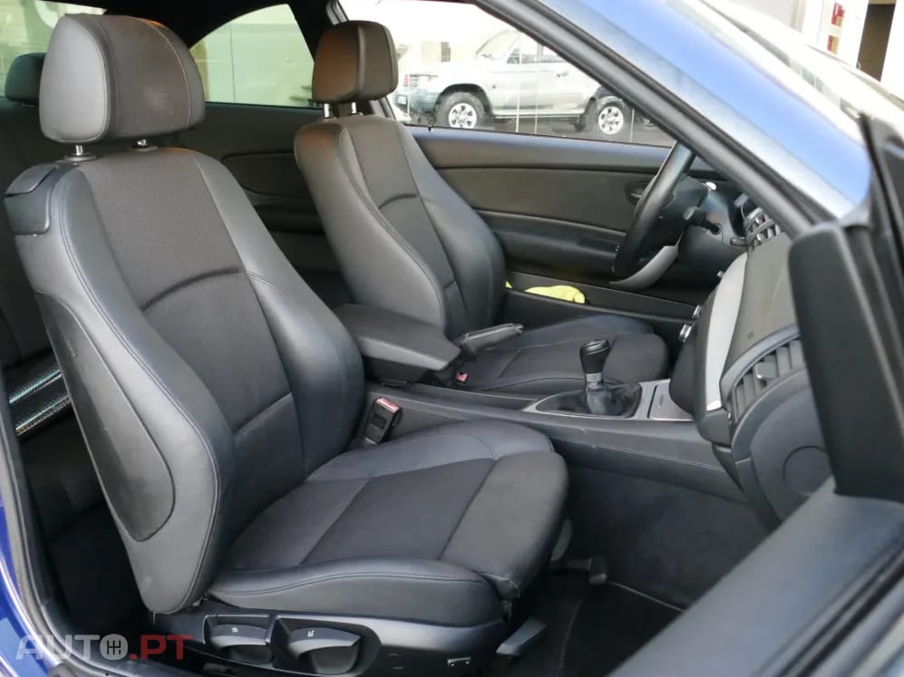 BMW 118 d Coupe — fotografia 21