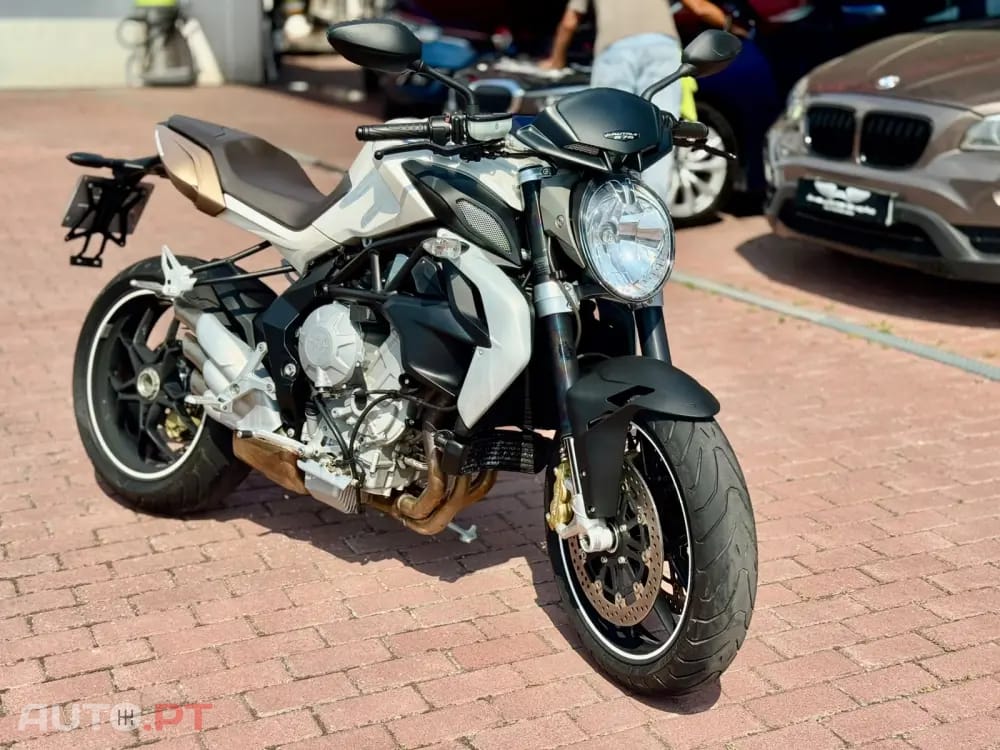 Mv Agusta Brutale MV Agusta Brutale 675