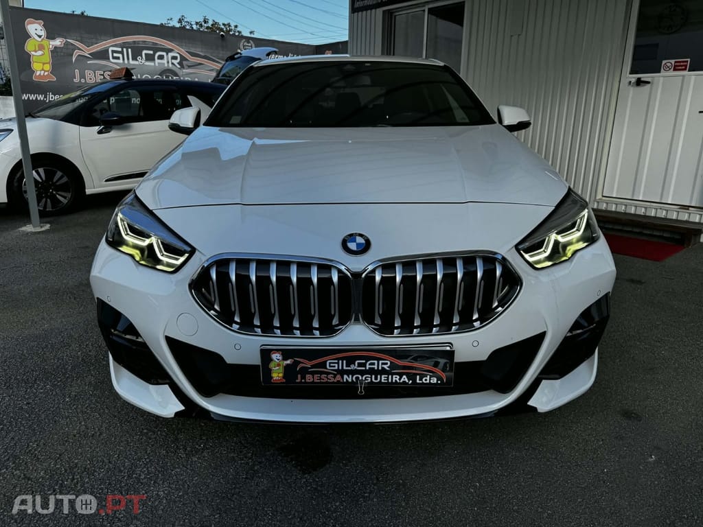 BMW 216 d Pack Desportivo M