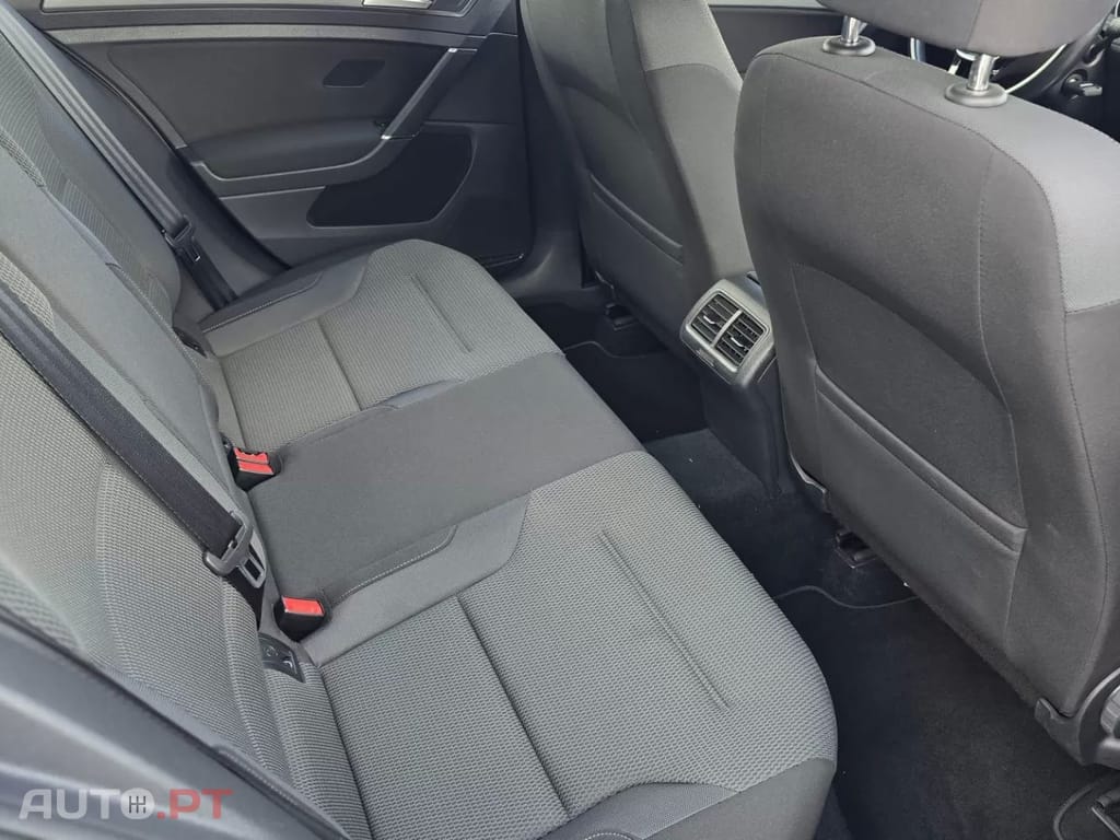 Volkswagen Golf Variant 1.6 TDi Confortline