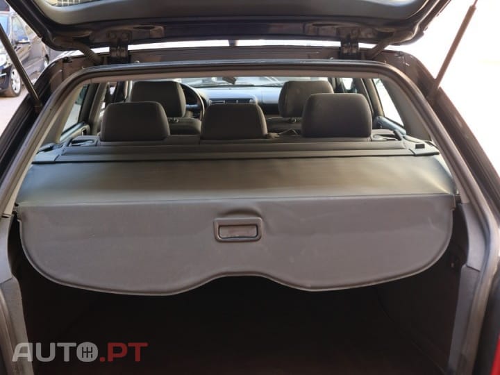 Audi A4 Avant 1.9 TDI Attraction