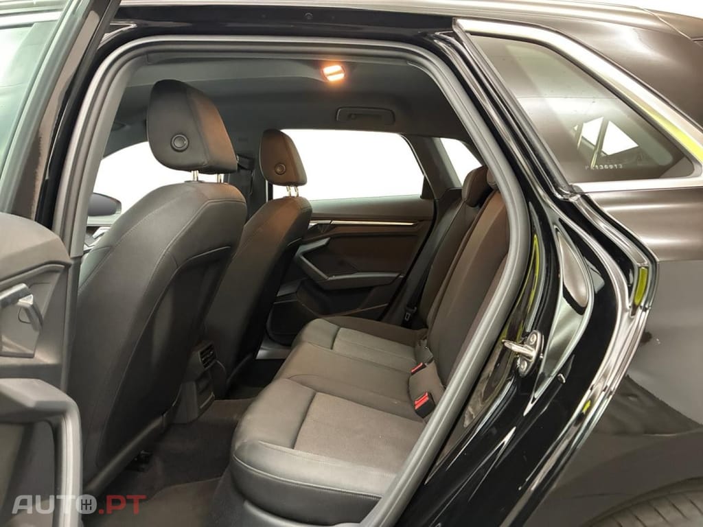 Audi A3 Sportback 40 TFSIe S Tronic Business Executive