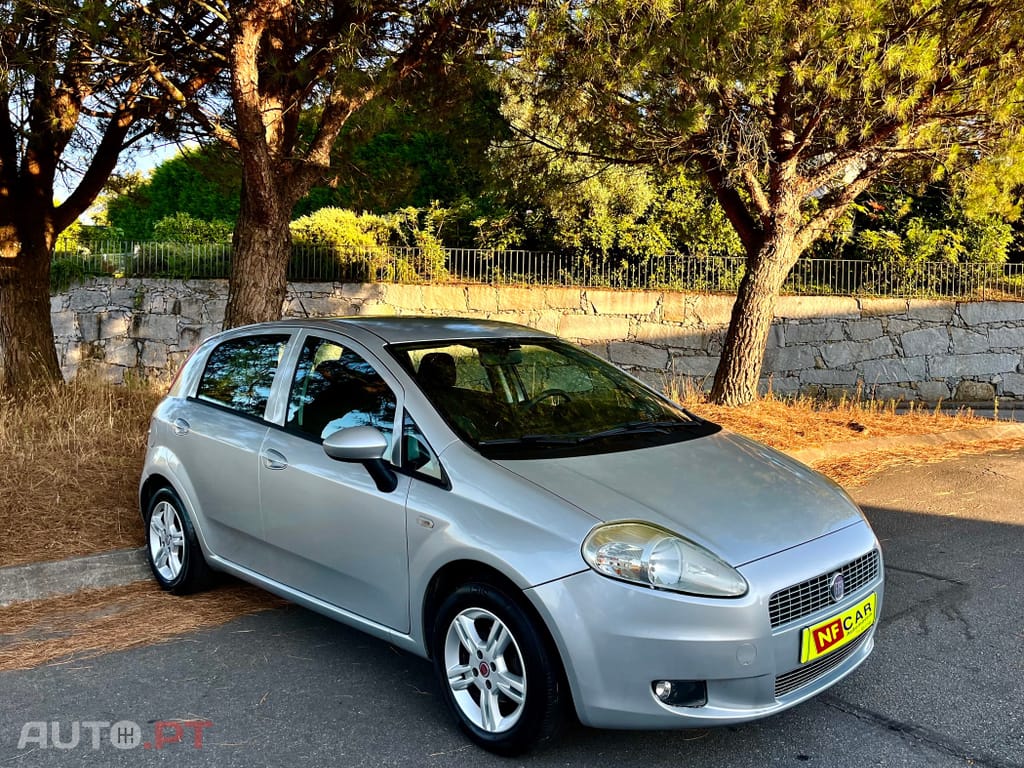 Fiat Grande Punto 1.3 M-Jet Free J15