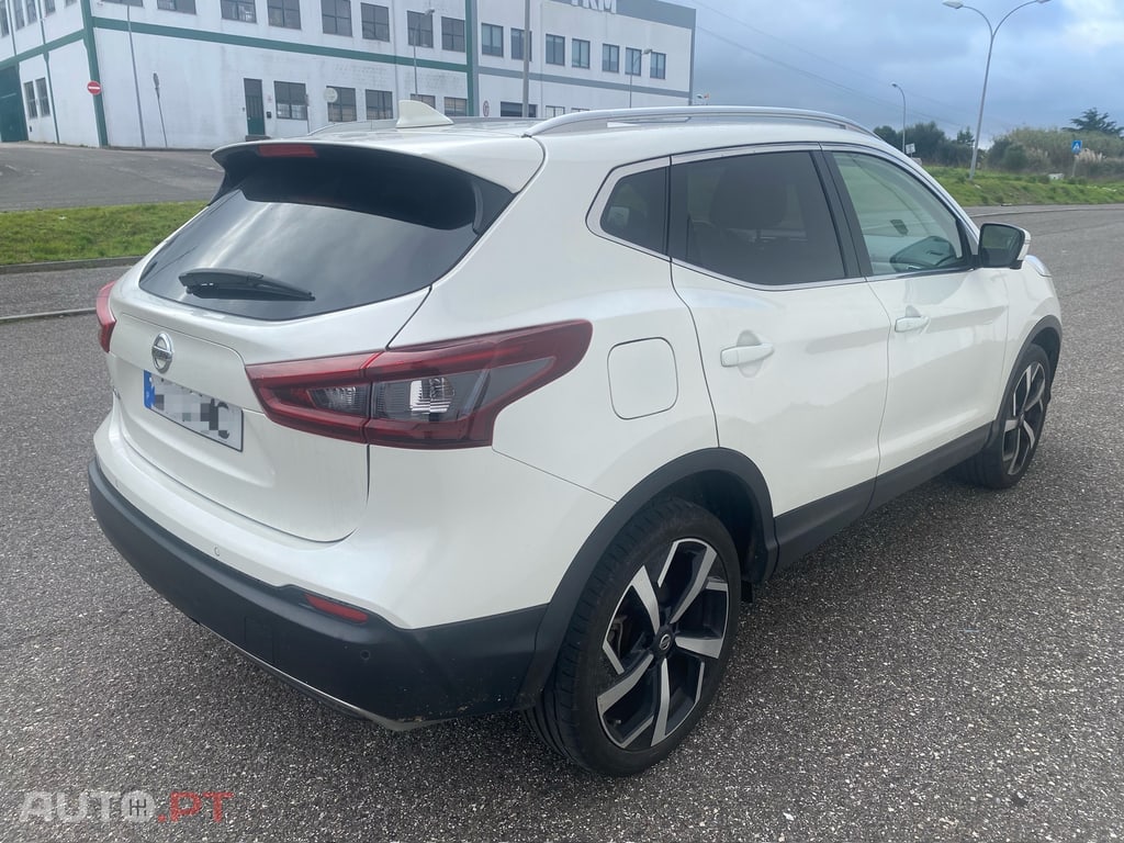 Nissan Qashqai TEKNA +