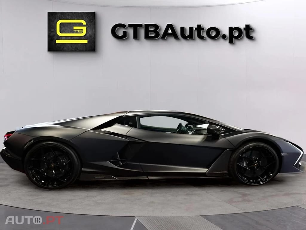 Lamborghini Revuelto FULL CARBON 