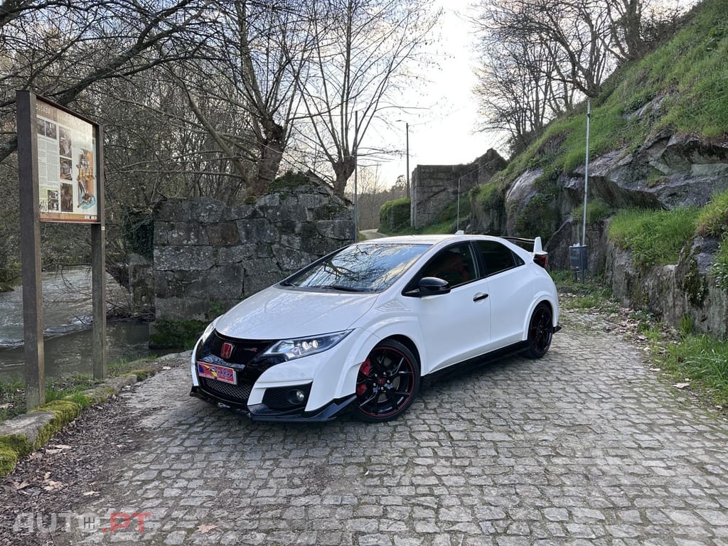 Honda Civic 2.0 VTEC Turbo Type R