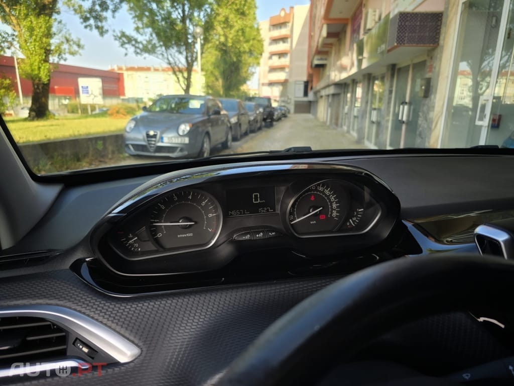 Peugeot 208 1.2 PureTech Style