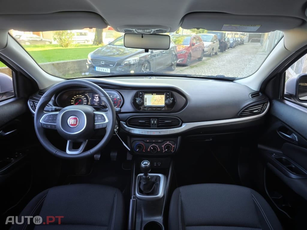 Fiat Tipo 1.4 Easy