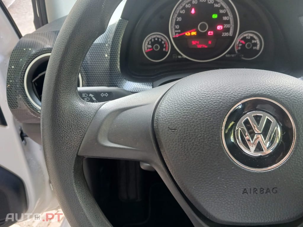 Volkswagen Up! 1.0 BMT Move Auto