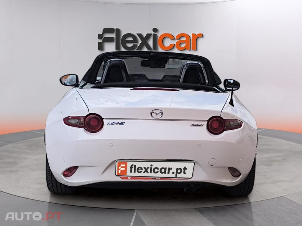 Mazda MX-5 1.5 Sky-G Excellence Navi