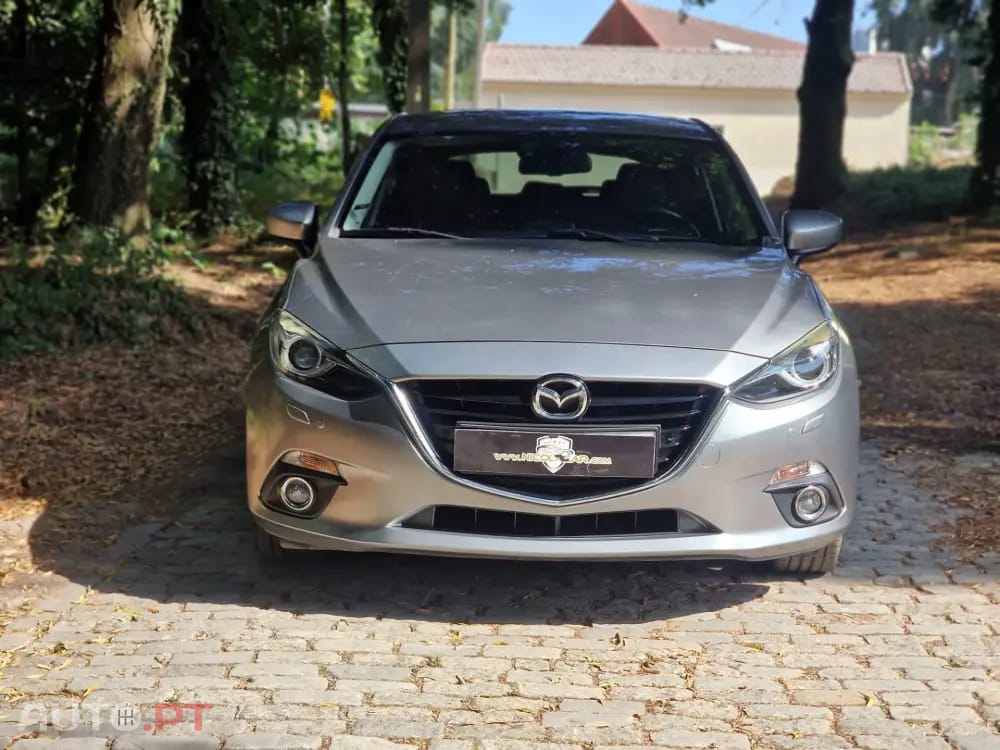 Mazda 3 1.5 Sky-D Excellence Pack Leather Navi