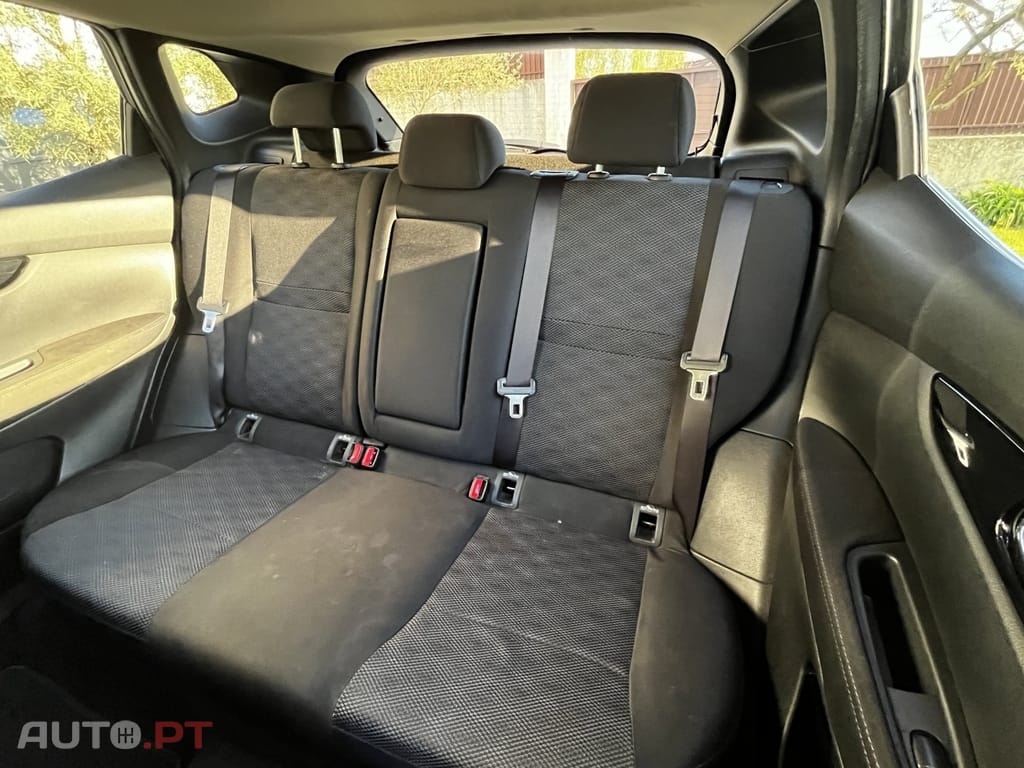 Nissan Qashqai 1.5 dCi N-Connecta 18 RS+PS