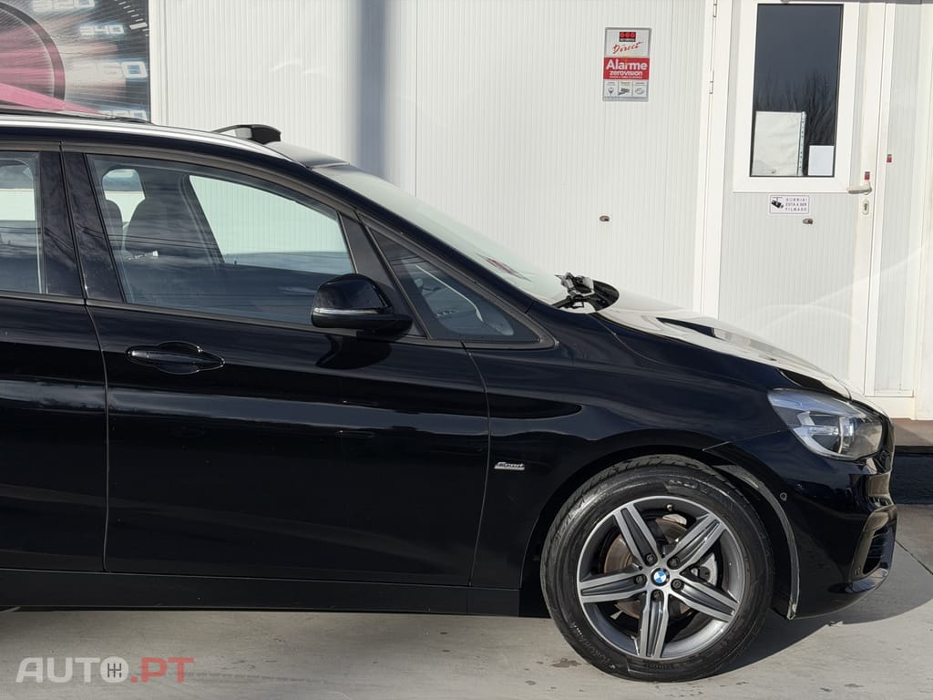 BMW 216 d Line Sport