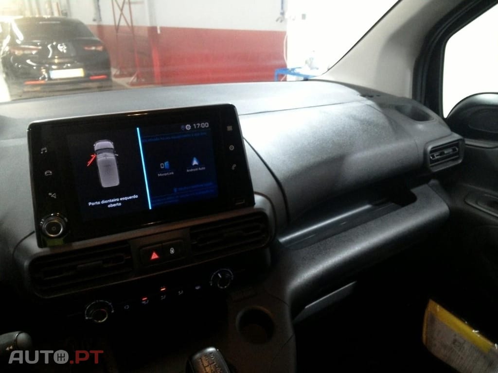Peugeot Partner 1.5 BlueHDi Premium Standard