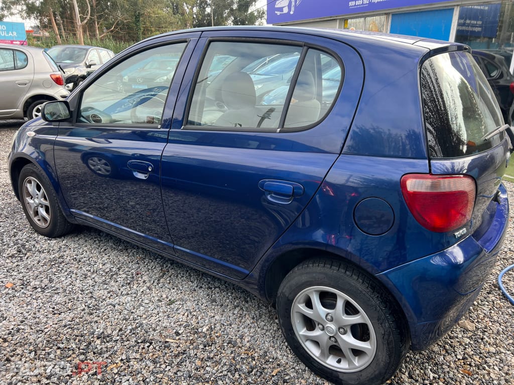 Toyota Yaris 1.0 Luna